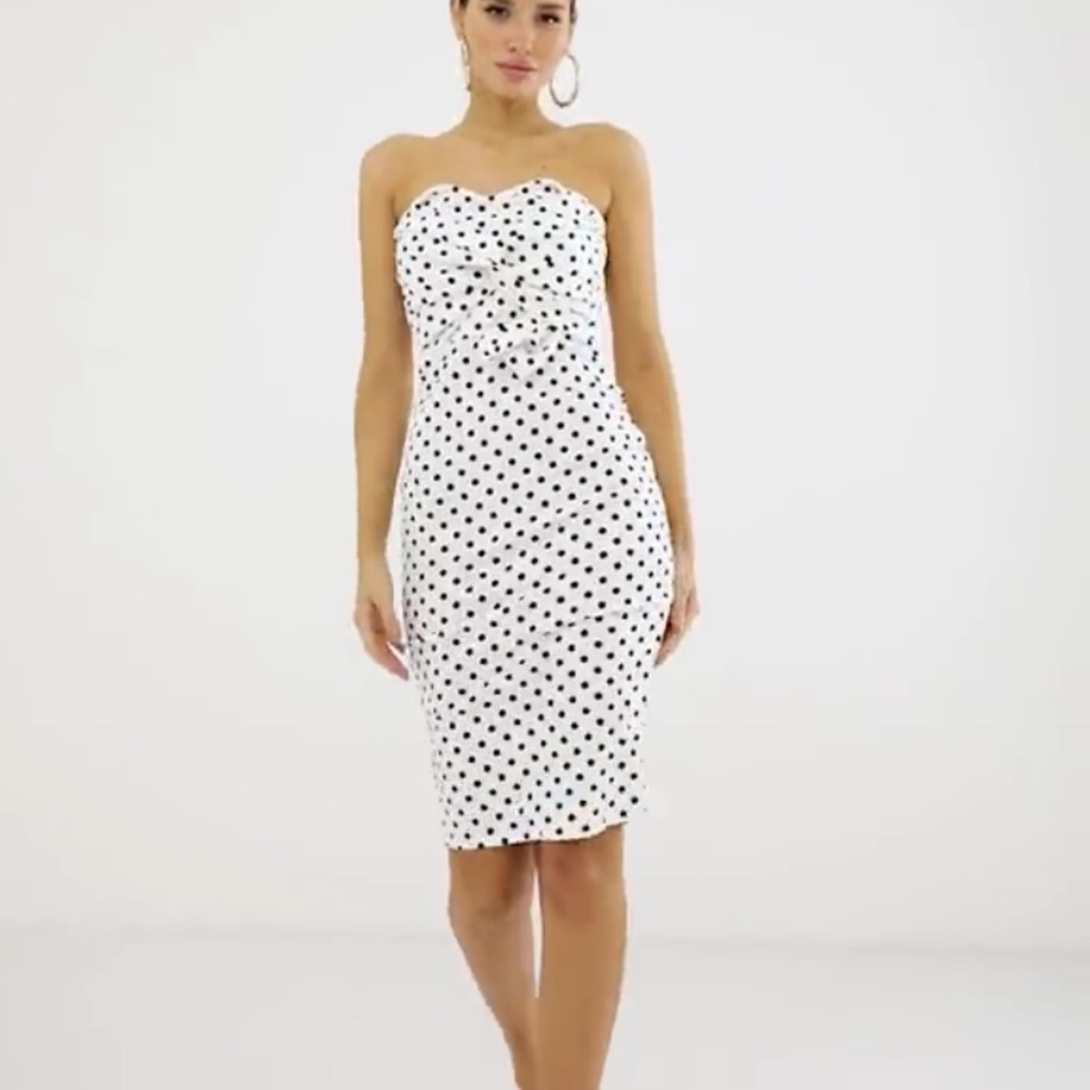 Polkadot strapless midi dress with twist detail